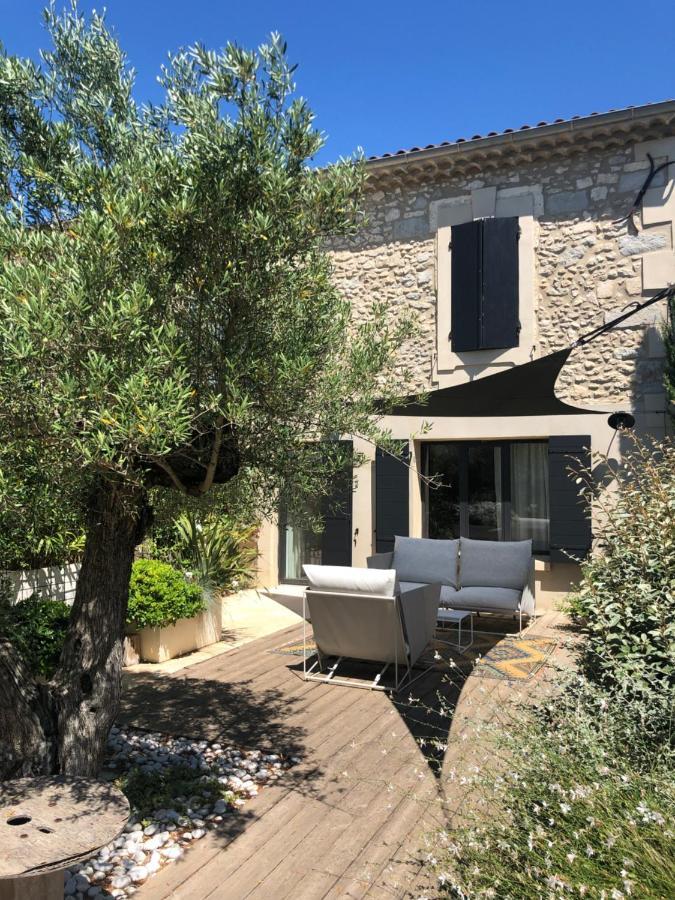 La Maison Des Lonnes Châteaurenard Exterior foto